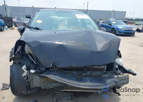 2015 Ford Fiesta Se z USA, uszkodzony, nr VIN 3FADP4EJ9FM224434